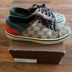 Authentic Gucci Sneakers 36.5 Women (6.5)